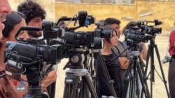 Rojnamevanên Kobanîyê Rastî Astengîtan Dibin
