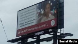 Chân dung Blogger Mẹ Nấm trên bảng billboard của Qũy Nạn nhân Chủ nghĩa Cộng sản ở thành phố St. Louis, Missouri. Photo Facebook Nguyễn Ngọc Như Quỳnh.