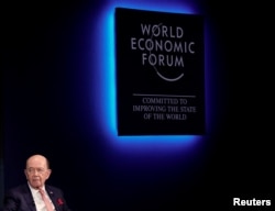 美国商务部长韦尔伯·罗斯在瑞士达沃斯出席世界经济论坛年会（2018年1月24日）