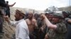 Afghanistan: Cảnh sát bắn chỉ thiên giải tán biểu tình đòi cứu trợ