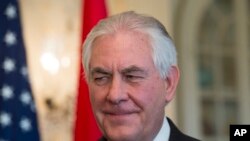 Menteri Luar Negeri Amerika yang baru dilantik, Rex Tillerson, di kantor Departemen Luar Negeri AS, Washington DC, 13 Maret 2017. (AP Photo/Molly Riley)