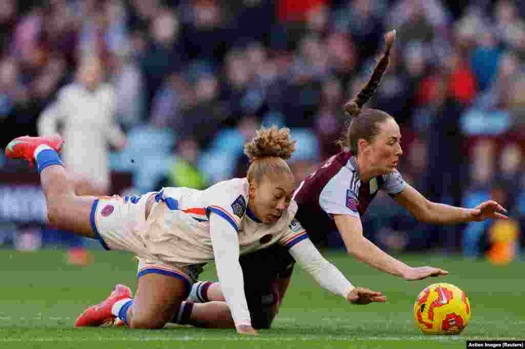 Chelsea&#39;s Lauren James fouls Aston Villa&#39;s Lucy Parker during the Women&#39;s Super League football match between Aston Villa and Chelsea in Villa Park, Birmingham, Britain.