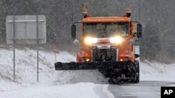 El inclemente clima invernal ha causado cuatro muertos en Carolina del Norte.