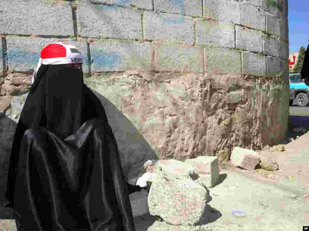 A protester in Yemen (Photo - Nadia Abdullah)