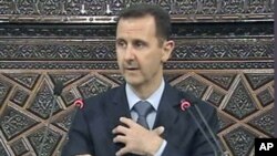 Başar Esed: Asteng li Pêş Çaksazîya Nînin lê Divê em Hizra Çawanîya wan bikîn