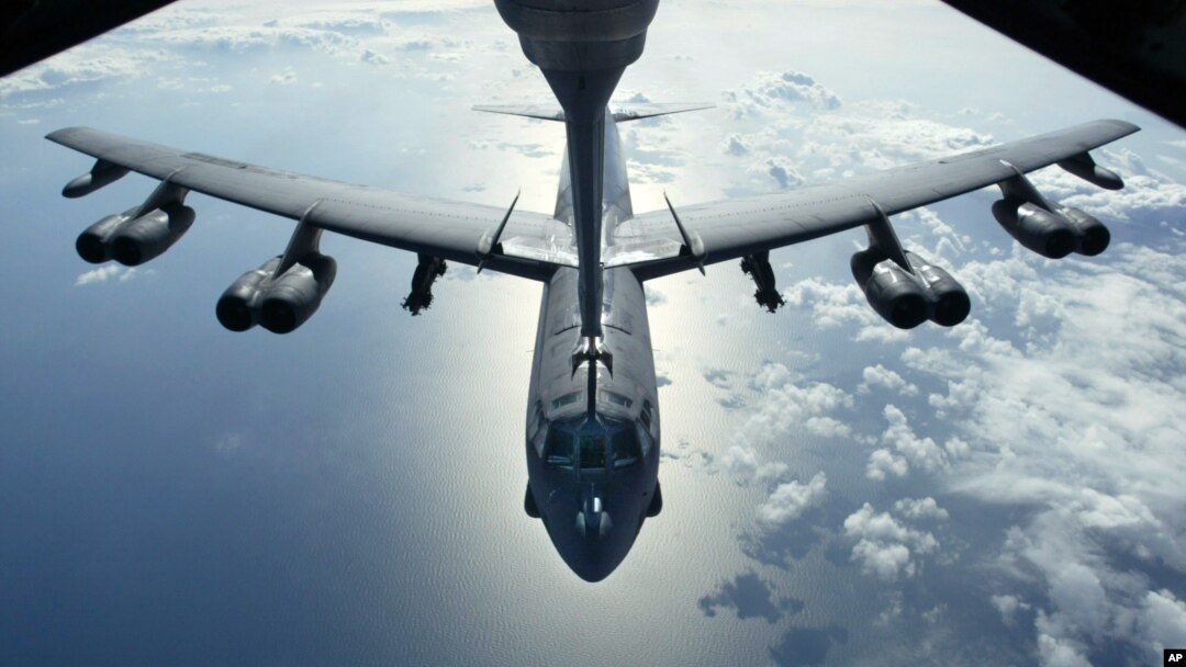 Oanh tạc cơ B52 của Mỹ.