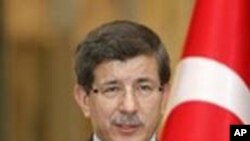 ترکی کے وزیرِ خارجہ احمد داؤد اوگلو