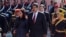 El presidente de Venezuela Nicolás Maduro junto a su Primera Dama, Cilia Flores, a su llegada a la Casa Rosada, en Buenos Aires, en donde fueron recibidos por la presidenta de Argentina Cristina Fernandez de Kirchner.