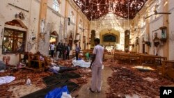 Negombo shahridagi Avliyo Sebastyan cherkovi portlashdan so'ng, Shri-Lanka, 21-aprel, 2019-yil