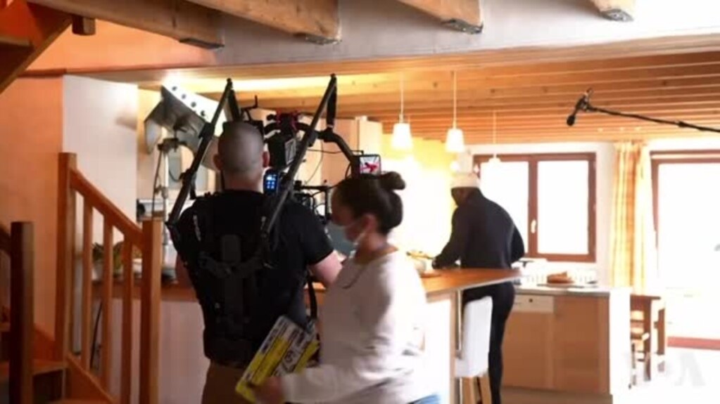 Aktè ayisyen an Jimmy Jean Louis ap prepare yon nouvo film k ap nan sal sinema yo an Fevriye pwochen