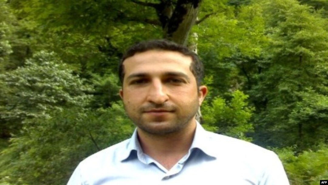 Ông Youcef Nadarkhani cải đạo sang Cơ Đốc Giáo năm 19 tuổi và trở thành mục sư của Giáo Đoàn Iran có 400 tín đồ ở thành phố Rasht