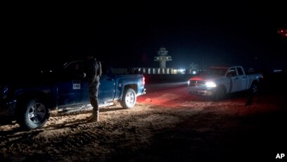 سپاه پاسداران به دو پایگاه محل استقرار نیروهای آمریکایی در عراق