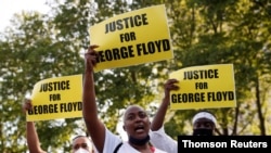Biểu tình tại thành phố New York kỷ niệm một năm ngày ông George Floyd thiệt mạng.