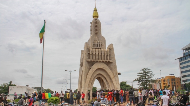 Les Maliens divisés sur un éventuel référendum sur la révision de la Constitution