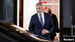 Канцлер Австрії Карл Нехаммер після зустрічі з Володимиром Путіним, 11 квітня 2022 року 
