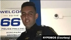 ڈاکو کے حملے میں ہلاک ہونے والا نیویارک کے پولیس آفیسر عدید فیاض۔ 