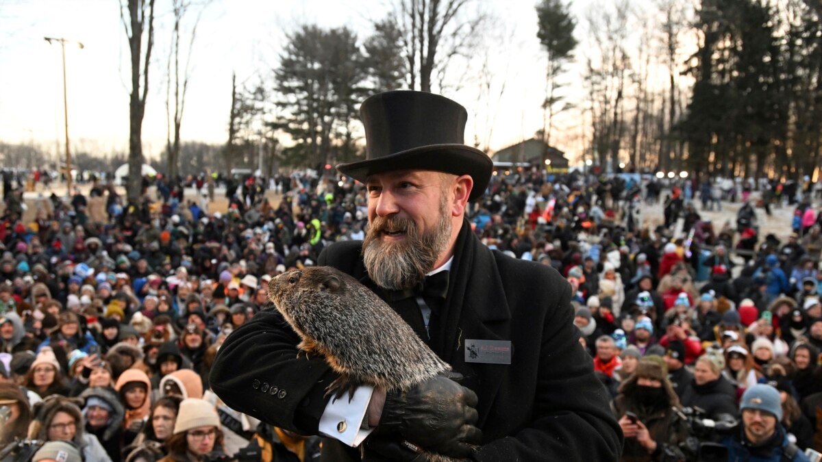 Punxsutawney Phil Sees Shadow, Forecasts Six More Weeks of Winter