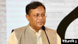 রাজশাহীতে আওয়ামী লীগ কার্যালয়ে এক সংবাদ সম্মেলনে বাংলাদেশের তথ্য ও সম্প্রচার মন্ত্রী হাছান মাহমুদ। ২৮ জানুয়ারি, ২০২৩। 