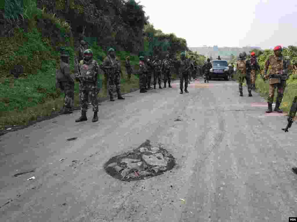 Jeshi la Jamhuri ya Kidemokrasia ya Congo, FARDC, limepelekwa katika mstari wa mbele huko mji wa Sakae kupambana na waasi wa M23.