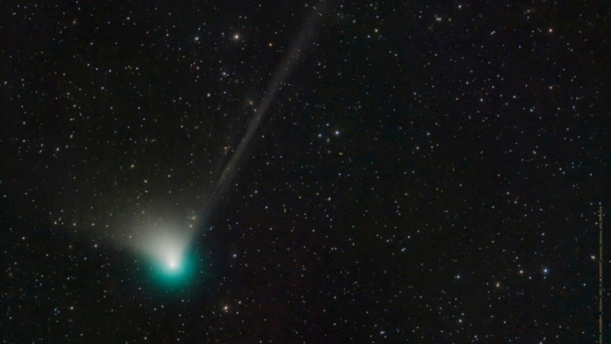 Green Comet Zooming Our Way Last Visited 50 000 Years Ago