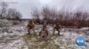 ส่งใจไปแข่ง! ทหารแนวหน้ายูเครนฝากข้อความถึงอเมริกันก่อนแข่งขันซูเปอร์โบวล์