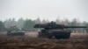 До Британії прибули українські танкісти для навчання на Challenger 2