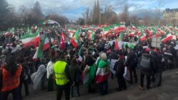 تجمع ایرانیان در استراسبورگ فرانسه مقابل پارلمان اروپا؛ دوشنبه ۲۶ دی ۱۴۰۱ 