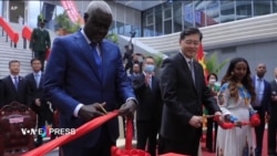Ngoại trưởng mới của Trung Quốc và sứ mệnh lôi kéo châu Phi