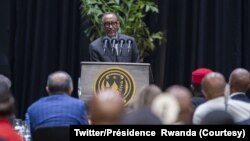 President Paul Kagame ya Rwanda liboso lya ba ntoma ba bikolo bya pabaya na Kigali, 8 février 2023. (Twitter/Présidence Rwanda)