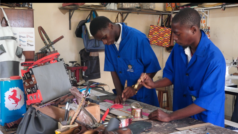 A Libreville, un centre d'apprentissage des métiers de l'artisanat