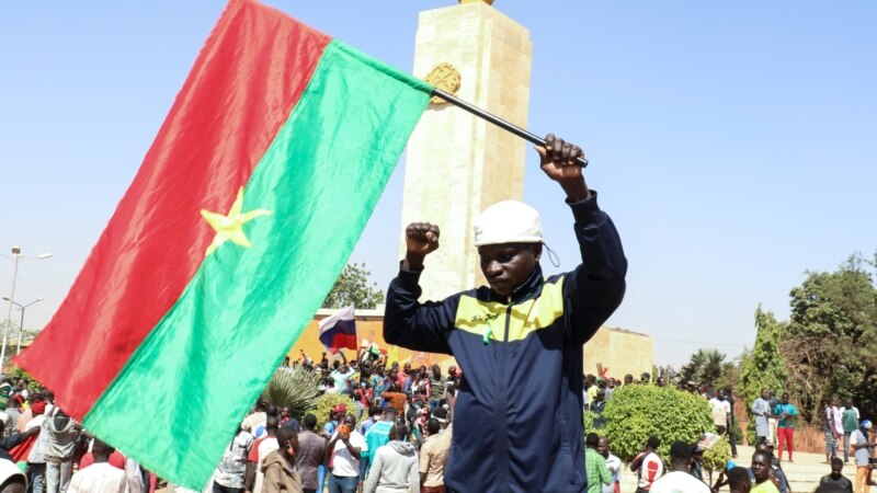 Le Burkina réquisitionne 200 kg d'or d'une mine canadienne