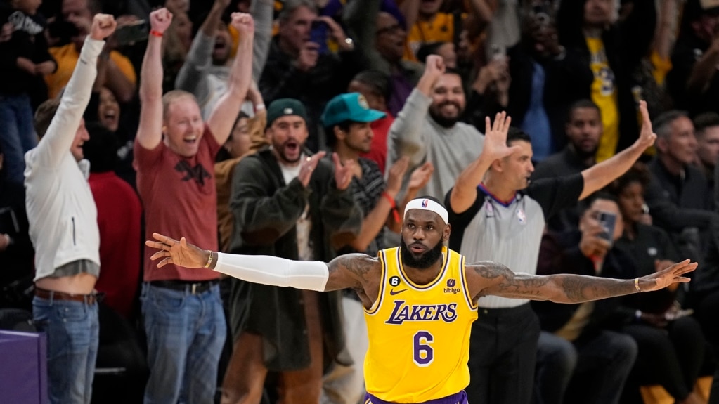 LeBron James Sets NBA Scoring Record