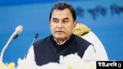 অর্থমন্ত্রী মুস্তফা কামাল