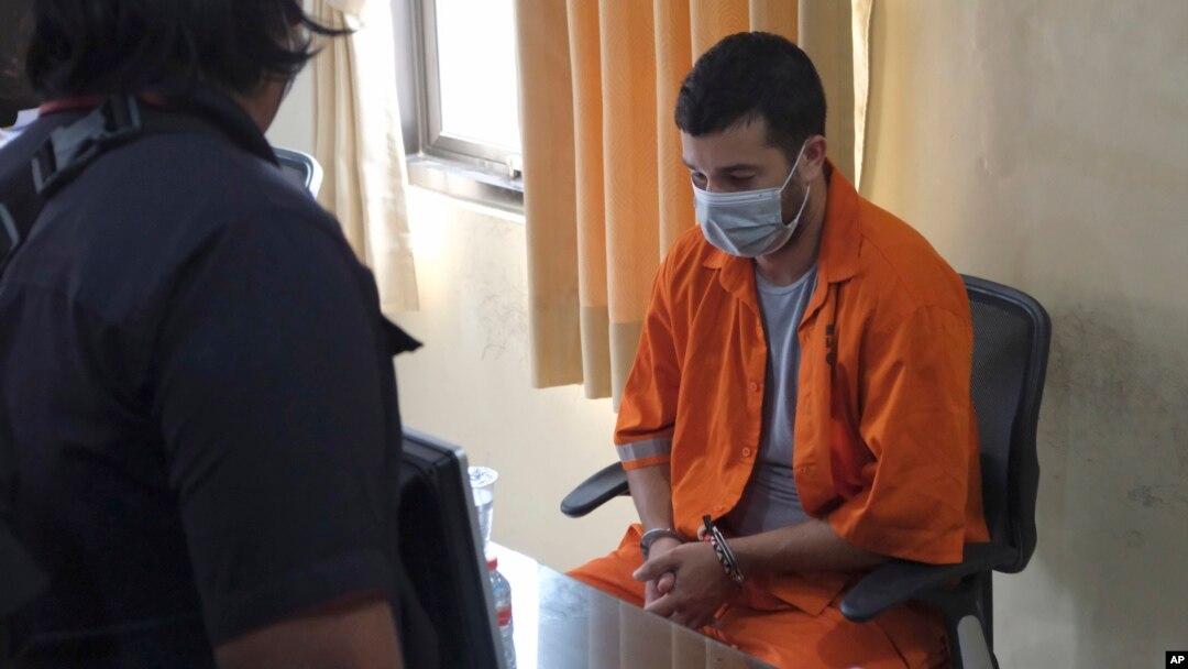 Antonio Strangio (32 tahun) ditahan di Mapolres Denpasar, Bali, hari Rabu, 8 Februari 2023.