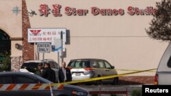 位于加州蒙特利公园市的明星交际舞舞蹈室（Star Ballroom Dance Studio）2023年1月22日晚发生枪击事件导致多人死亡。（路透社）