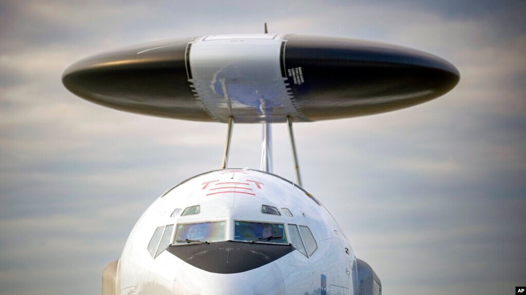 NATO dislokon avionë survejimi në Rumani