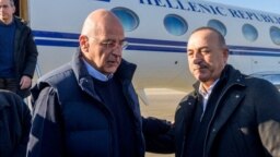 Yunanistan Dışişleri Bakanı Nikos Dendias, 12 Şubat'ta Kahramanmaraş merkezli depremler sonrasında Türkiye'yi ziyaret etmişti.