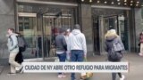 Ciudad de Nueva York abre sexto hotel albergue para migrantes