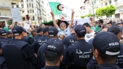 La France "timide" sur le plan des droits humains en Algérie ?