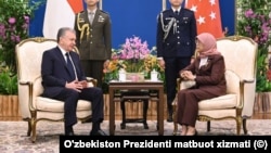 O'zbekiston Prezidenti Shavkat Mirziyoyev Singapur Prezidenti Halima Yaqub bilan, Singapur, 2023-yil, 17-yanvar