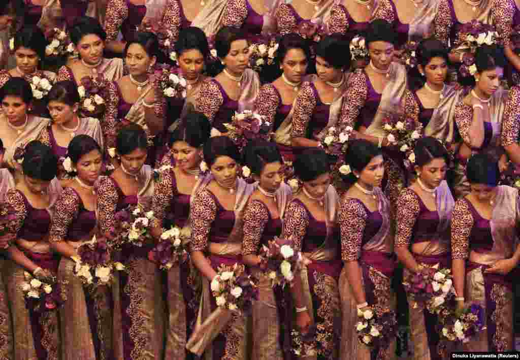 ceremony for Sri Lankan couple Nisansala and Nalin as they break the Guinness record for a wedding with the most bridesmaids