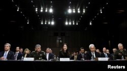 美国国会参议院情报委员会周四（2022年3月10日）召开年度全球威胁听证会，美国情报界领袖出席作证。
