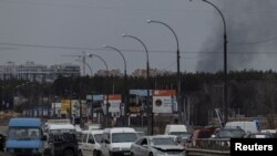 Напуштени автомобили во близина на Киев
