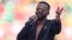Fally Ipupa azo' yemba na bofungwami ya CAN 2021 (Coupe d'Afrique des nations) na stade Olembe, Yaounde, Cameroun, 9 janvier 2022 