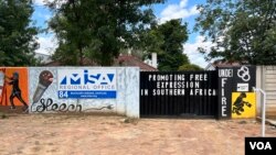 The Media Institute for Southern Africa (Harare, Feb. 27, 2022) is calling on the Zimbabwe government to ensure peace ahead of March 26 elections, following opposition rallies that have been marred by violence. (Columbus Mavhunga/VOA) 