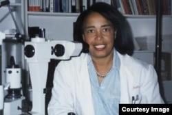 Dr. Patricia Bath, seen here at her Los Angeles home in 1994, invented a new device and technique for cataract surgery. (Photo NIH)