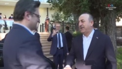 Անթալիայում կայացած ռուս-թուրք-ուկրաինական բանակցություններից առաջ Չավուշօղլուն հանդիպեց ուկրաինացի իր գործընկեր Կուլեբայի հետ