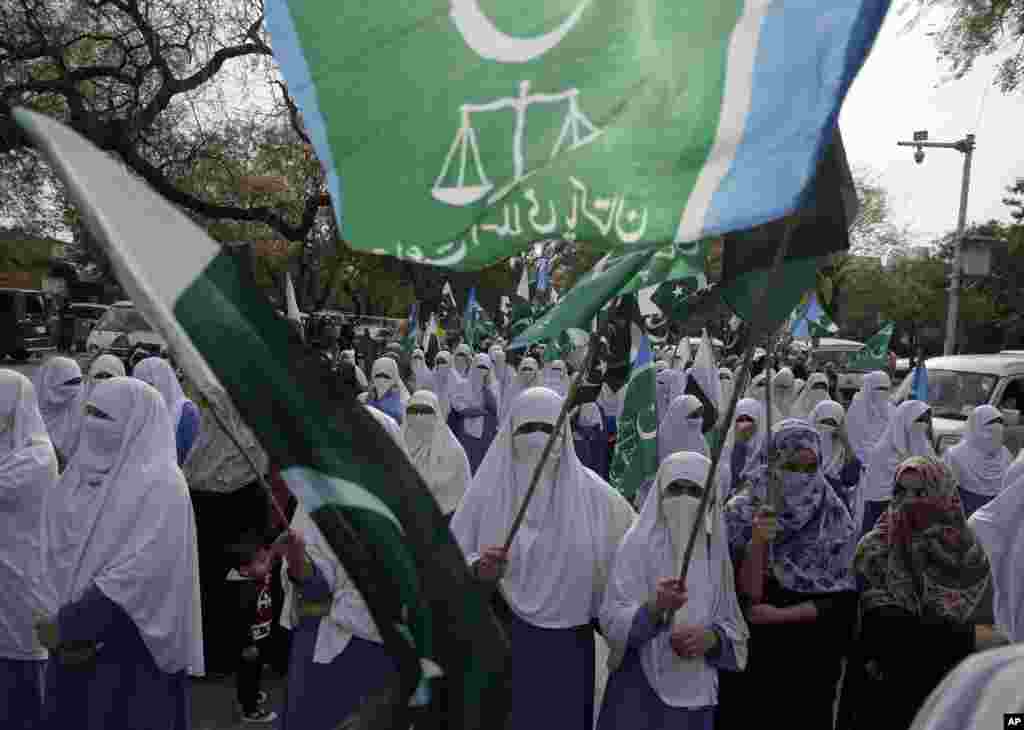گرامیداشت روز جهانی زن در شهر اسلام آباد پاکستان
