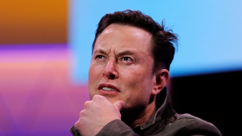 Tesla CEO Elon Musk Takes a 9% Stake in Twitter 