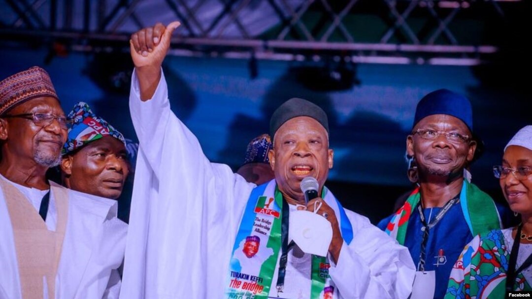 Sabon shugaban jam'iyyar APC, Sanata Abdullahi Adamu 